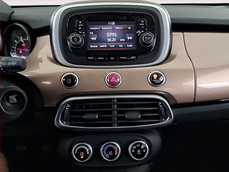 Fiat 500X (2017) 1.4 MultiAir, Tempomat - fotka 12 z 16