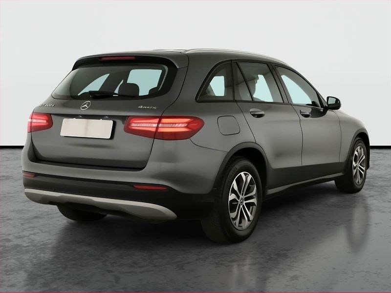 Mercedes-Benz GLC (2017) 220 d 4MATIC - fotka 5 z 21
