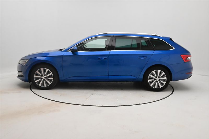 Škoda Superb 2,0 TDI 110 kW DSG Style Záruk - fotka 8 z 31