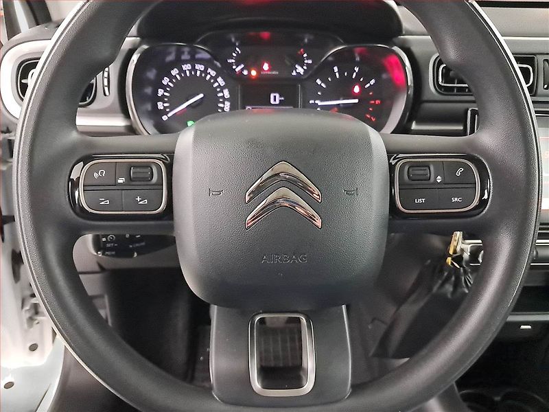 Citroën C3 (2023) 1.2 PureTech, ČR,1.maj - fotka 16 z 18