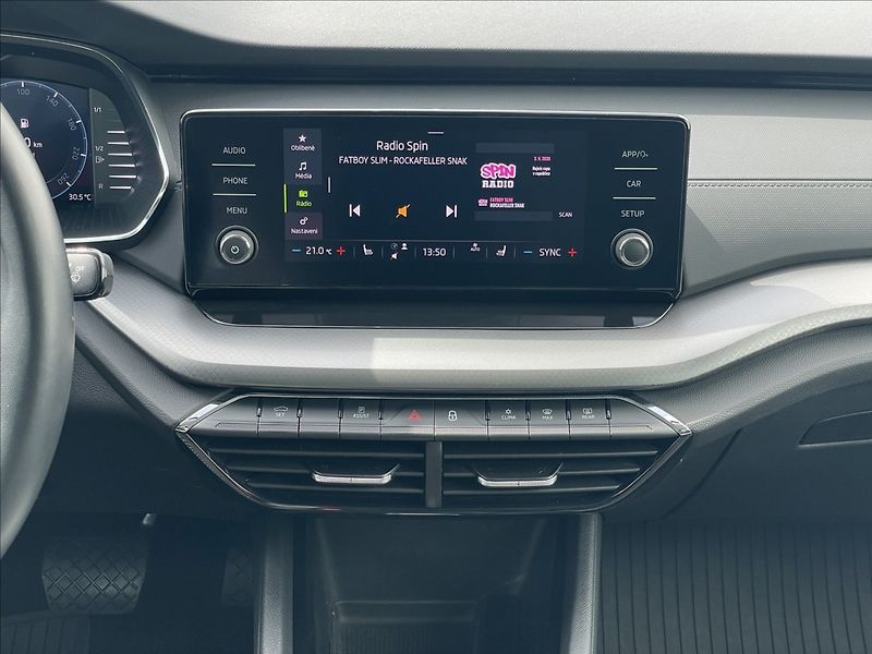 Škoda Octavia 2,0 TDI DSG Ambition Plus KESS - fotka 12 z 24