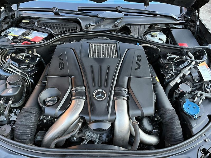 Mercedes-Benz Třídy S (2013) 500 4Matic - fotka 41 z 42