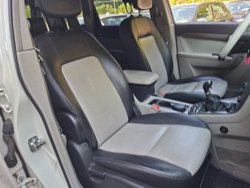 Chevrolet Captiva (2013) 2.2CDTI 135kW 4WD -NOVÉ V ČR - fotka 20 z 43