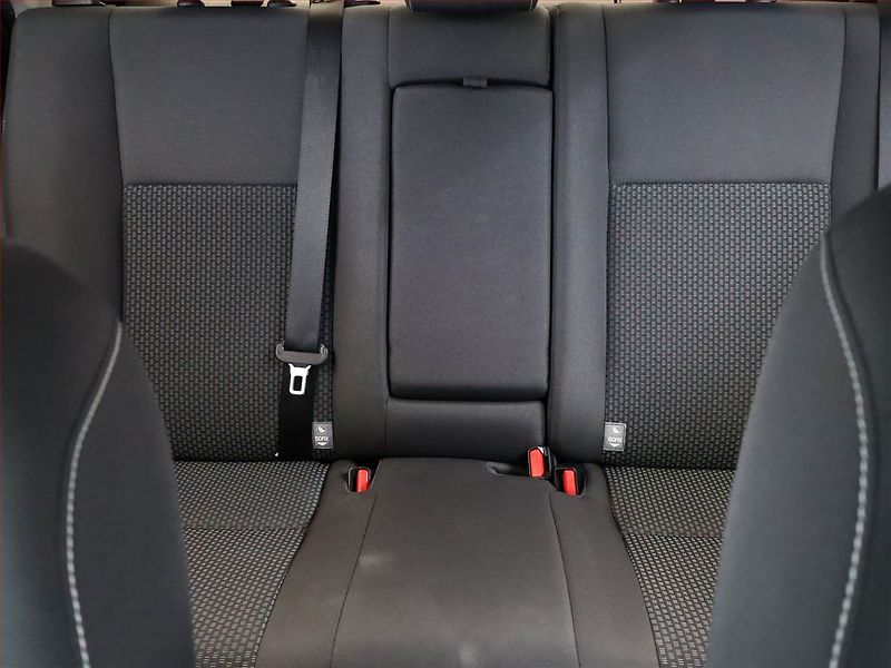 Toyota Corolla (2019) Active 1.6 Valvematic - fotka 8 z 16