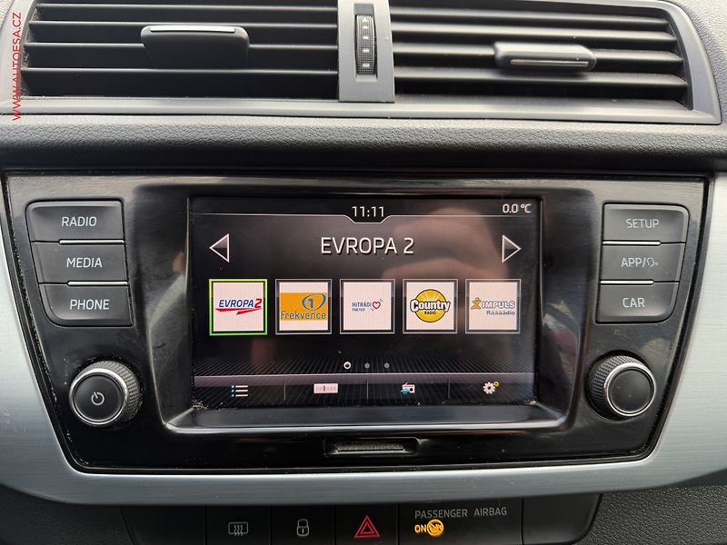 Škoda Fabia (2018) 1.0TSi, 2.maj,ČR, AC, tažné - fotka 11 z 18
