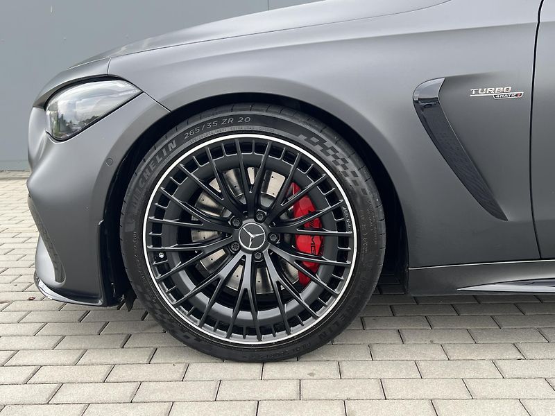 Mercedes-Benz CLE (2024) AMG 53 4MATIC 330kW - fotka 57 z 64