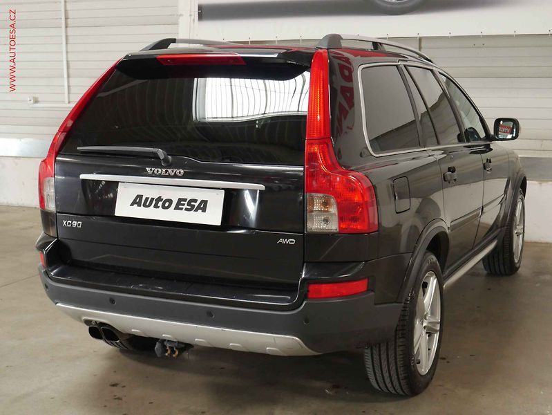 Volvo XC90 (2008) 2.4 D, AC, bxen - fotka 6 z 20