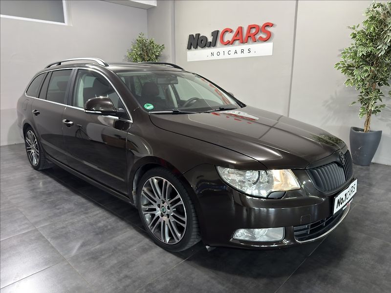 Škoda Superb 2,0   TDI 4X4 125KW ELEGANCE - fotka 2 z 31
