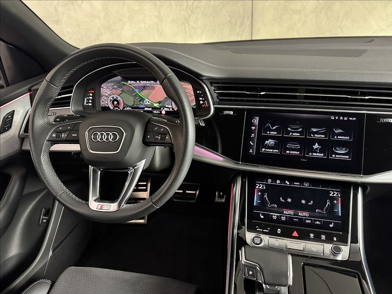 Audi Q8 3,0 TDi  S-Line HD LED Záruka - fotka 21 z 50