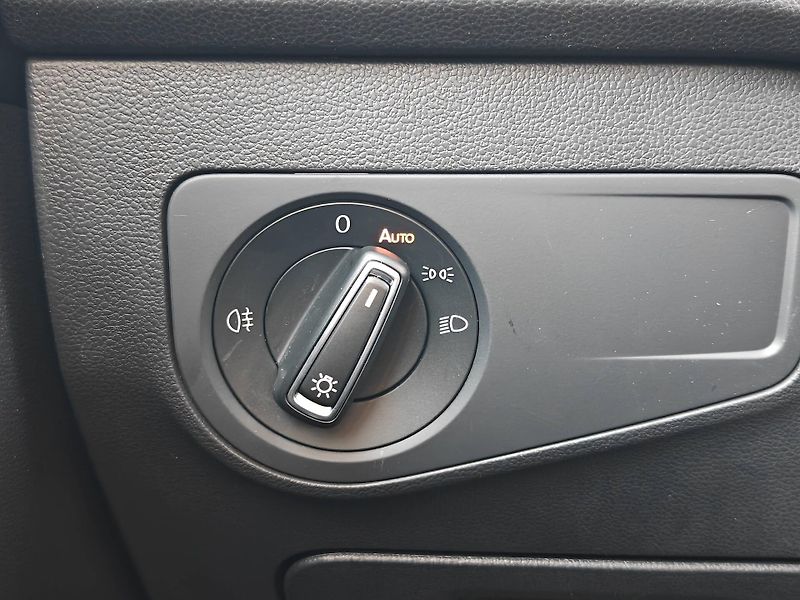 Volkswagen Tiguan Life 7DSG 1,5TSi - fotka 18 z 22