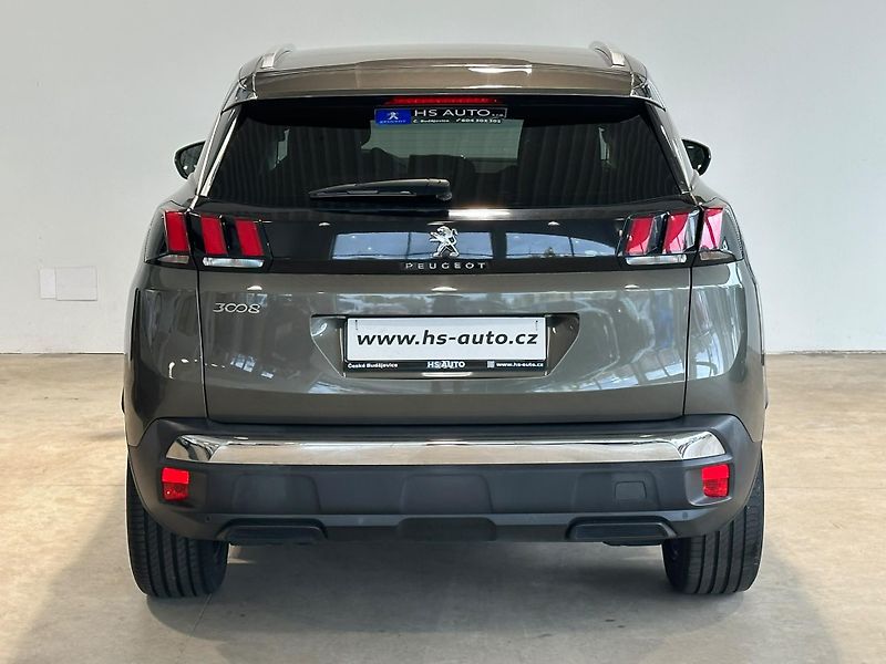 Peugeot 3008 (2018) 1.5BlueHDi,Allure,ČR,1.maj. - fotka 5 z 20