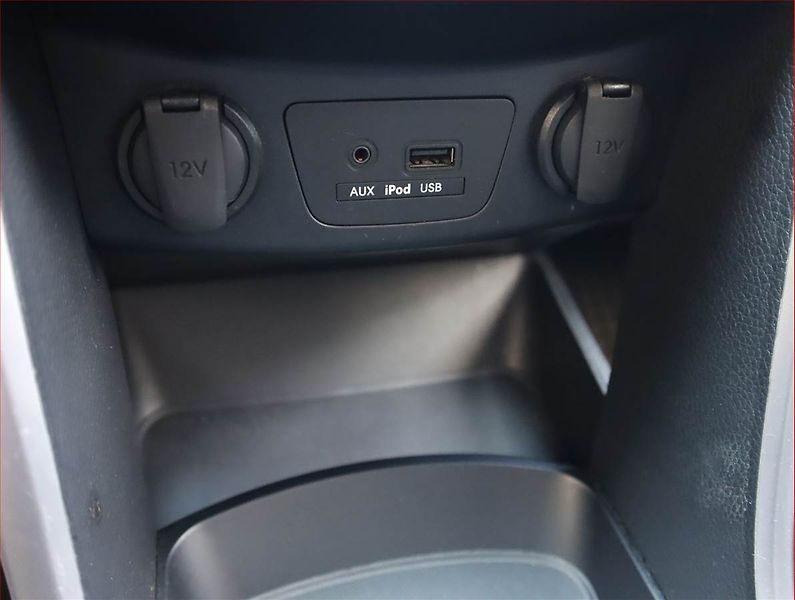 Hyundai i30 (2013) 1.6 MPI, Serv.kniha, Tempomat - fotka 16 z 17