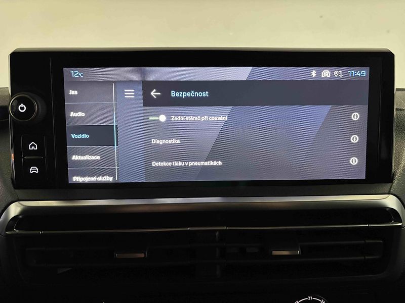 Peugeot Traveller (2025) ActiveStandard 2.0 180K 8 míst - fotka 34 z 45