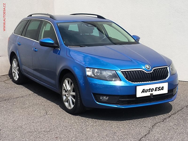 Škoda Octavia (2014) 1.6 TDi 4x4, Elegance, xenon - fotografie inzerátu