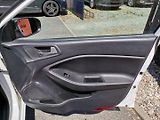 Hyundai i20 (2019) 1.2i 62kw AC Winter PDC - náhled 15