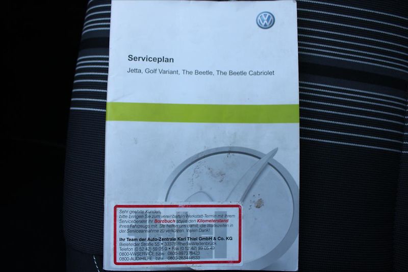 Volkswagen Golf 2,0 TDI  TAŽNÉ,SERVIS,MATCH - fotka 25 z 38
