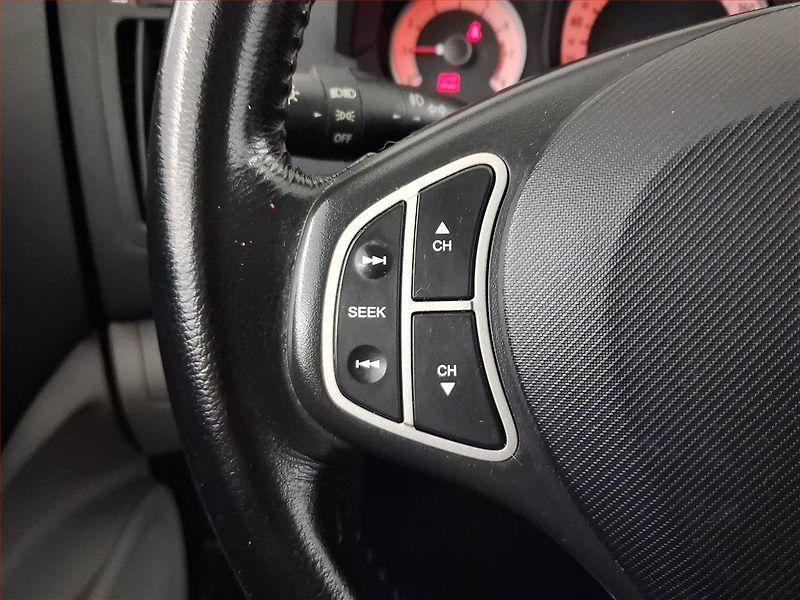 Kia Ceed (2009) 1.4 CVVT, po STK, v provozu - fotka 15 z 17