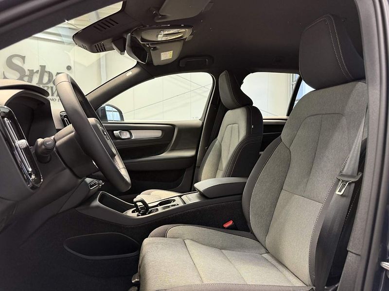 Volvo XC40 (2026) B3 2.0L 163 HP AT7 FWD CORE - fotka 16 z 23