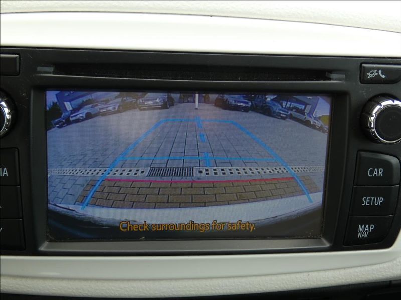 Toyota Yaris 1,3 1.33 VVT-i Trend,ČR,kamera - fotka 28 z 33
