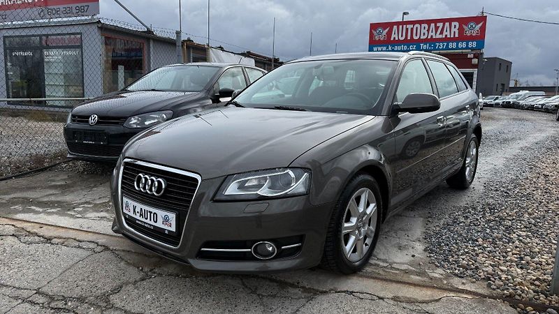 Audi A3 (2011) 1.4TFSi 92kW REZERVOVANO - fotka 1 z 25