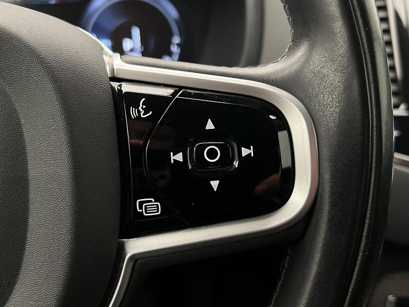 Volvo XC90 T8 AWD INSCRIPTION RECHARGE CZ - fotka 26 z 47