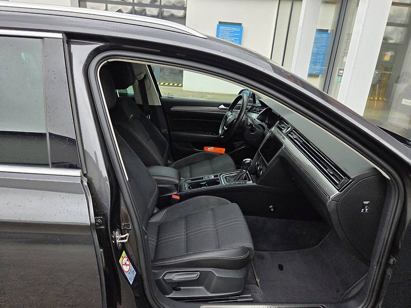 Volkswagen Passat Variant (2019) Passat Alltrack 2.0 BiTDI - fotka 46 z 50