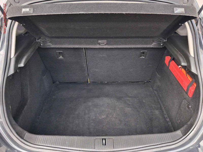 Opel Astra (2014) 2.0CDTi, ČR, AC, temp - fotka 7 z 16