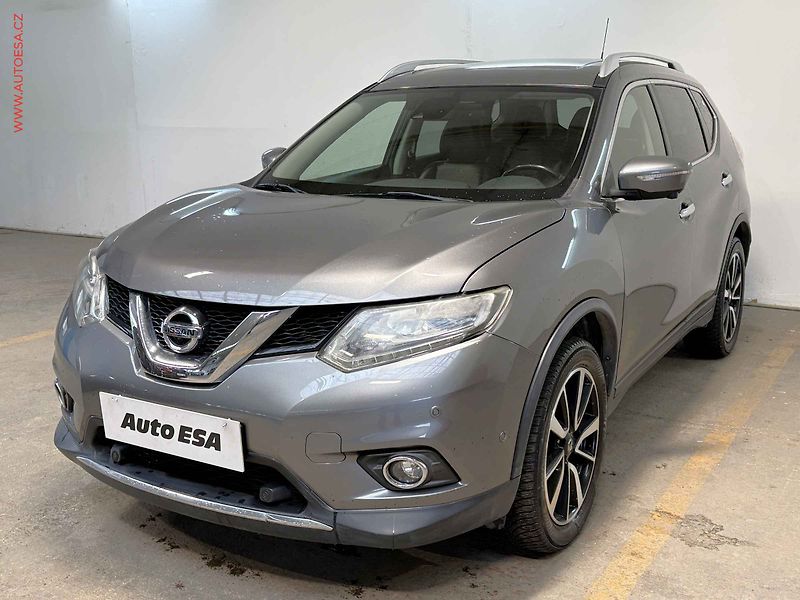 Nissan X-Trail (2016) 1.6 dCi 4x4, ČR, bixen - fotka 3 z 19