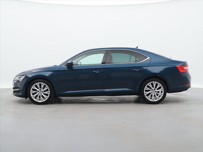 Škoda Superb 2.0 TDI 110kW LED Ambition DPH - fotka 3 z 26