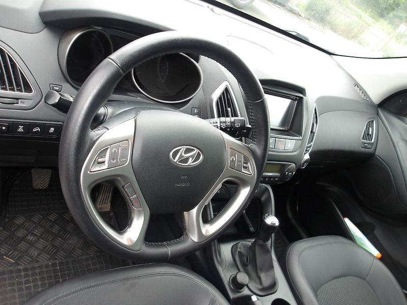 Hyundai ix35 2,0GDi 1.MAJ.! NAJ.94000 km !! - fotka 16 z 39