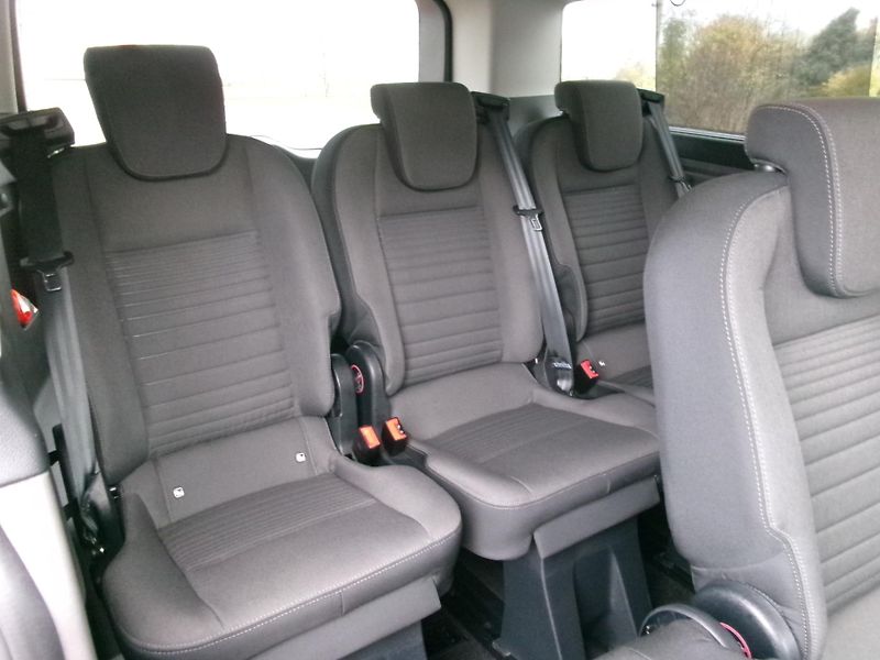 Ford Tourneo Custom (2022) 2,0TDCi L2H1 ZÁRUKA FORD  - fotka 21 z 36
