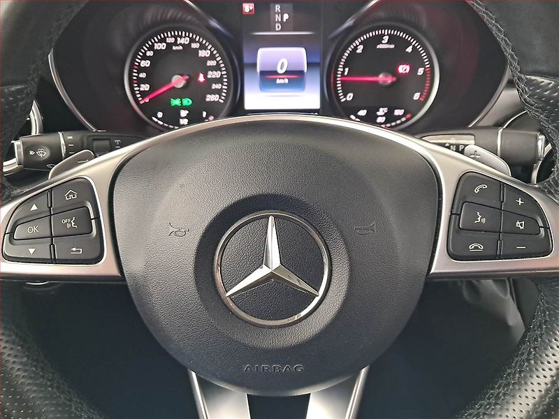 Mercedes-Benz GLC (2016) 220 d 4MATIC - fotka 21 z 23