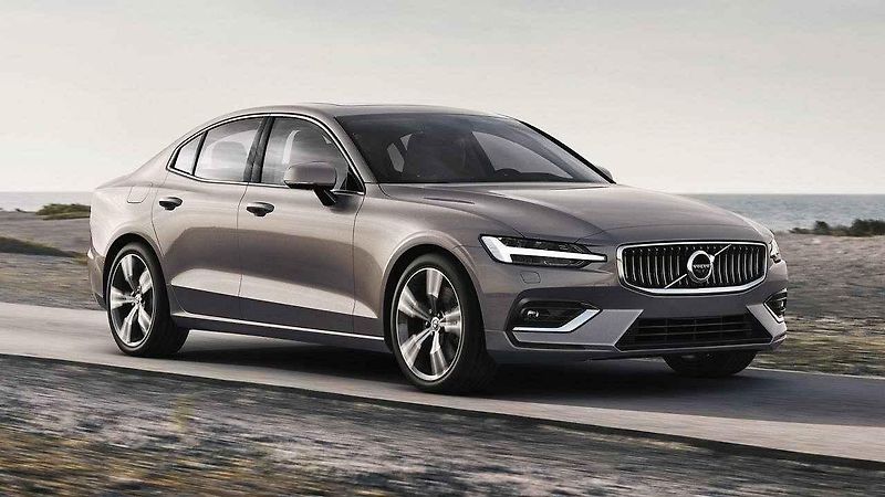 Volvo S60 R-Design.