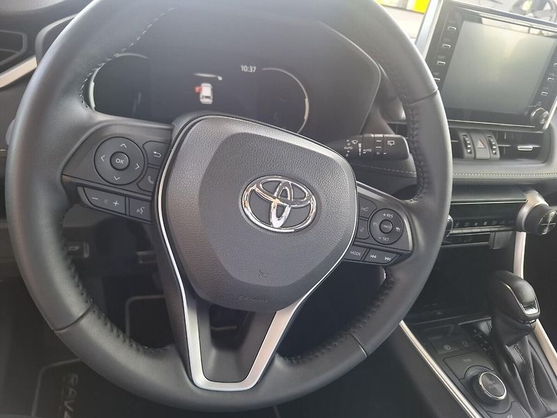 Toyota RAV4 2.5HEV 131KW 4x4 2022 - fotka 10 z 13