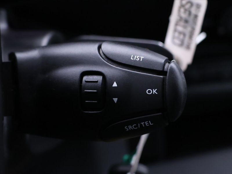 Toyota ProAce Verso 2,0 D-4D 90kW L2 6-míst CZ DPH - fotka 17 z 29