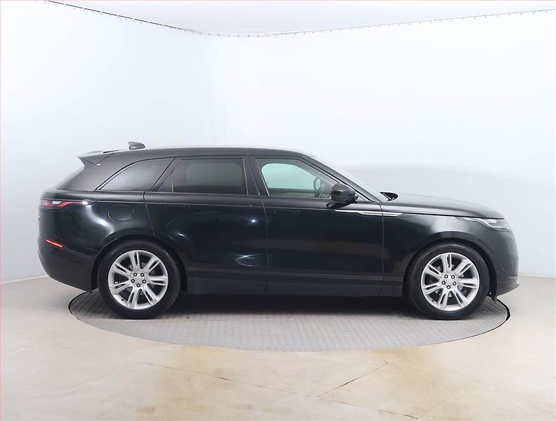 Land Rover Range Rover Velar (2018) D240 - fotka 6 z 17