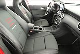 Mercedes-Benz Třídy A (2016) A 180 d, Automat, Kůže, Navi - náhled 7