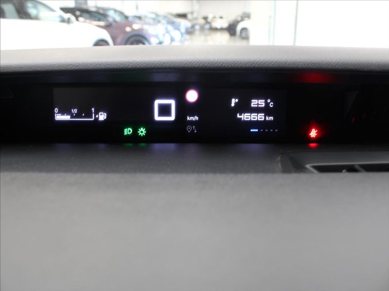 Citroën C3 1,2 Turbo 100k. PLUS 4 680km! - fotka 14 z 14