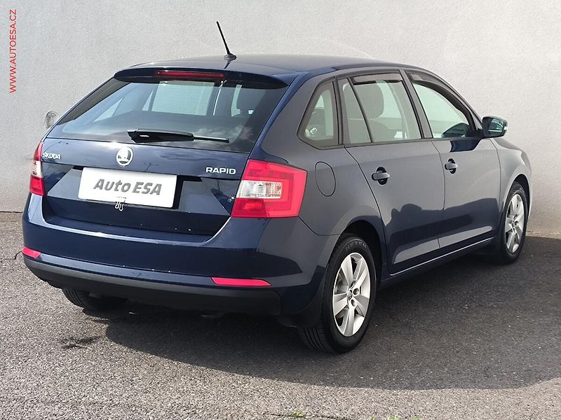 Škoda Rapid (2015) 1.4TDi, ČR, AC - fotka 4 z 17