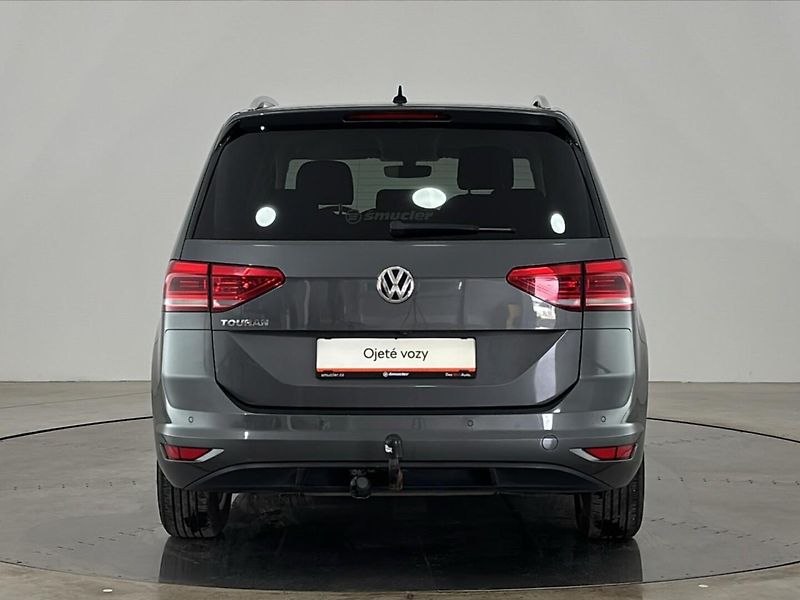 Volkswagen Touran Maraton Edition DSG - fotka 17 z 28