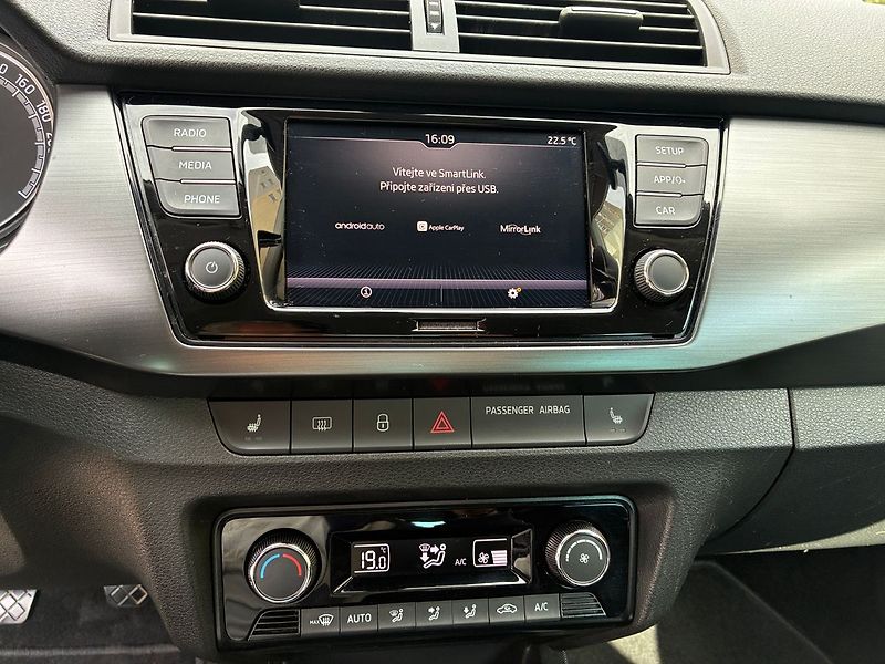 Škoda Fabia 1.0 TSi 81 kW STYLE-LED-KAMERA - fotka 22 z 29