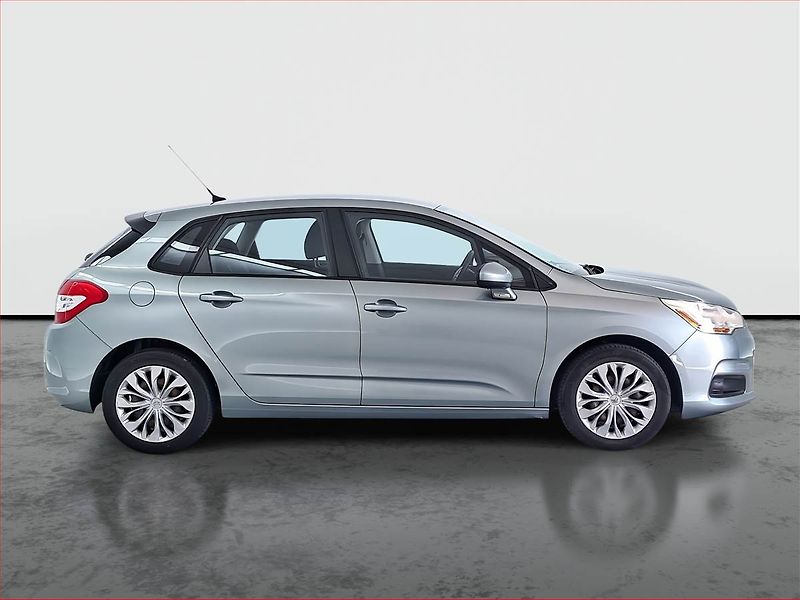 Citroën C4 (2011) 1.4 16V, Serv.kniha - fotka 6 z 14
