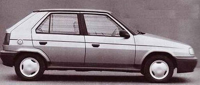 Škoda Felicia mohla být sedan.