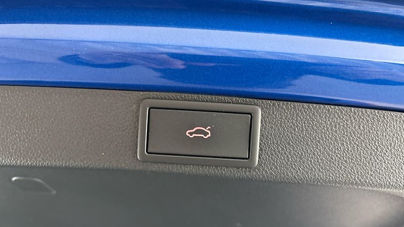 Škoda Octavia 2.0 TDI DSG Top Selection Comb - fotka 21 z 29