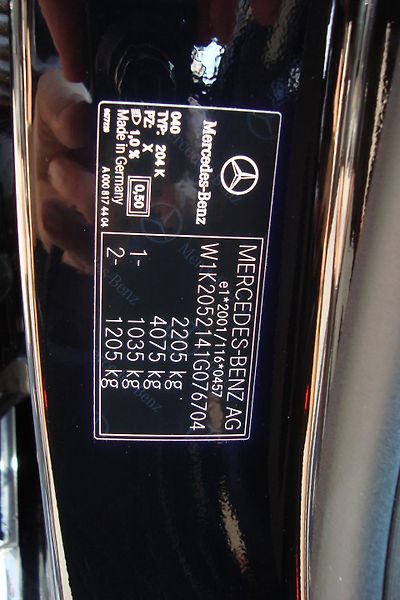 Mercedes-Benz Třídy C (2021) 220D,143kW, Exclusivce,S.kniha - fotka 27 z 92