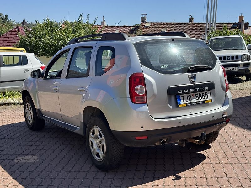 Dacia Duster (2012) 1.6i 77kW 4x4 - fotka 5 z 21