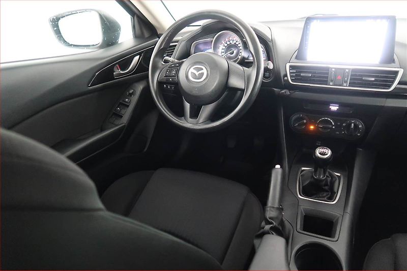Mazda 3 (2014) 1.5 Skyactiv-G, Navi - fotka 7 z 16
