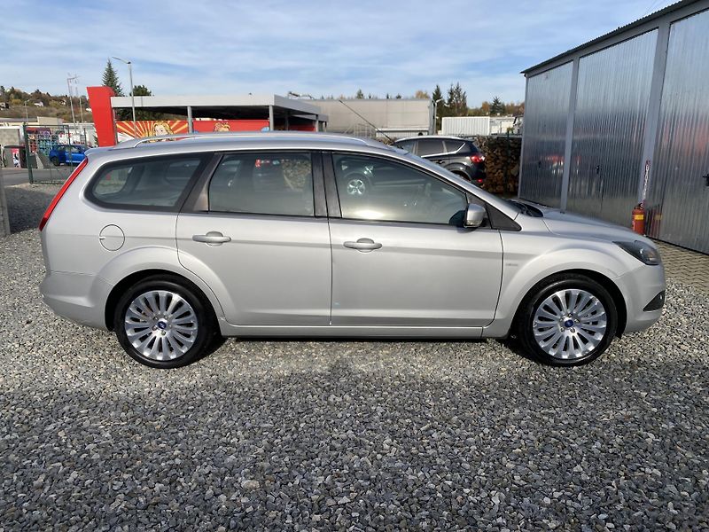 Ford Focus 2.0i 145PS LPG FORD COMBI TOP! - fotka 13 z 170