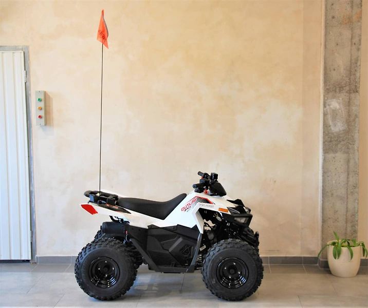 Polaris Outlaw 90 (2026) Outlaw 70 EFI - fotka 13 z 25