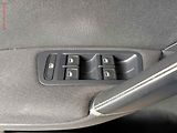 Volkswagen Golf (2013) 1.2 TSi, AC - náhled 12